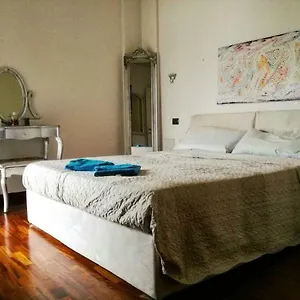 Appartement 100 Viale Italia, La Spezia